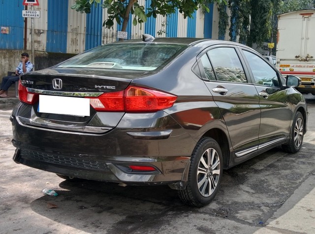 Second-hand 2018 Honda City i-VTEC CVT V for sale in Mumbai-7