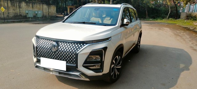 Second-hand 2023 MG Hector 1.5 Turbo Sharp pro CVT BSVI for sale in New Delhi-4