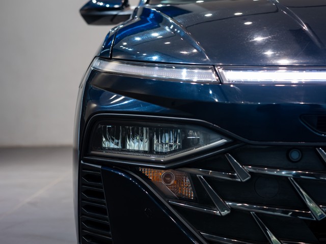 Second-hand 2023 Hyundai Verna SX Opt Turbo DCT DT for sale in Kolkata-6