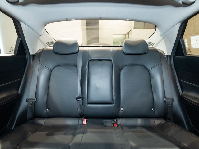 Second-hand 2023 Hyundai Verna SX Opt Turbo DCT DT for sale in Kolkata-15