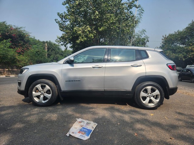 Second-hand 2018 Jeep Compass 2.0 Longitude BSIV for sale in New Delhi-2