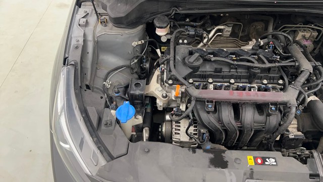 Second-hand 2022 Hyundai i20 Asta 1.2 for sale in Kolkata-31