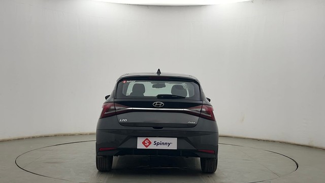 Second-hand 2022 Hyundai i20 Asta 1.2 for sale in Kolkata-4