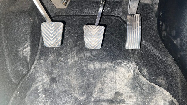 Second-hand 2022 Hyundai i20 Asta 1.2 for sale in Kolkata-14