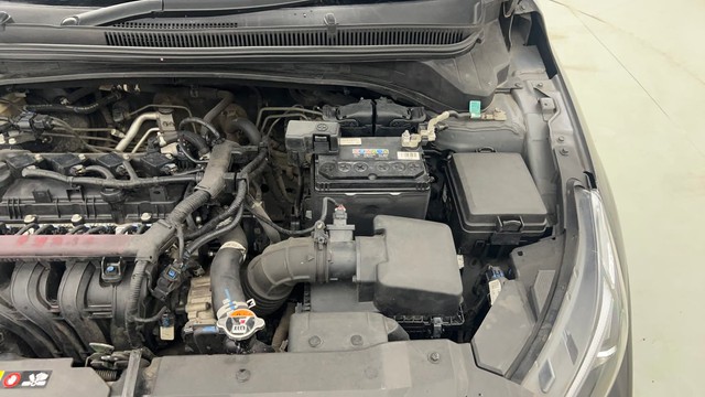 Second-hand 2022 Hyundai i20 Asta 1.2 for sale in Kolkata-30