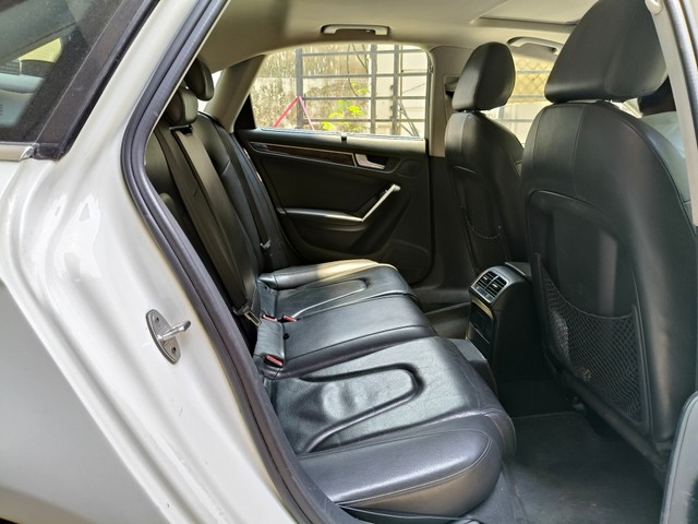Second-hand 2012 Audi A4 2.0 TDI for sale in Hyderabad-6