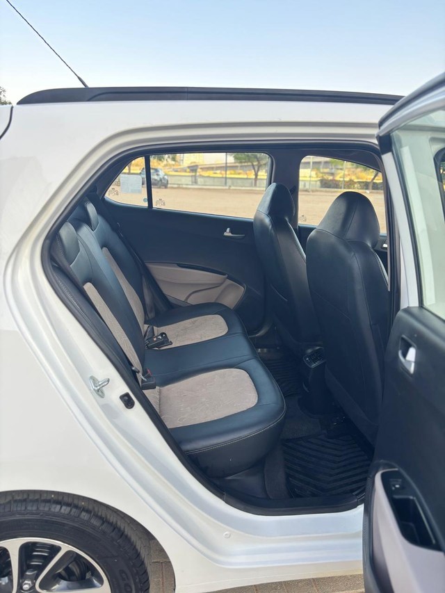 Second-hand 2018 Hyundai Grand i10 1.2 Kappa Sportz Option AT for sale in Ahmedabad-16