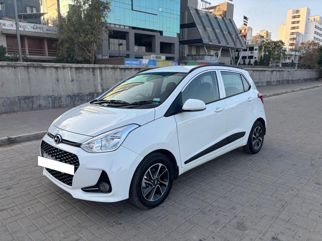 Second-hand 2018 Hyundai Grand i10 1.2 Kappa Sportz Option AT for sale in Ahmedabad-17