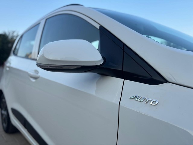 Second-hand 2018 Hyundai Grand i10 1.2 Kappa Sportz Option AT for sale in Ahmedabad-14