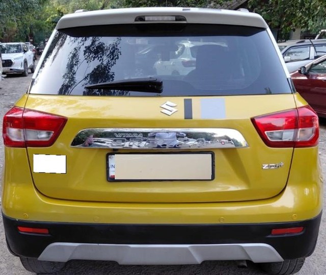 Second-hand 2016 Maruti Vitara Brezza ZDi for sale in Kolar-2