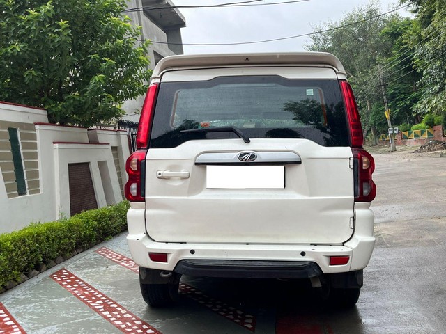 Second-hand 2018 Mahindra Scorpio S7 140 BSIV for sale in Faridabad-2