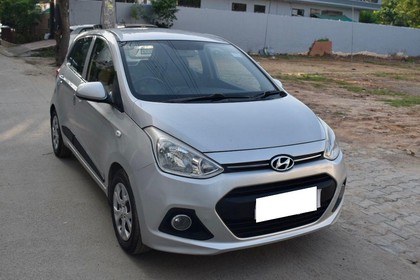 Second-hand 2016 Hyundai Grand i10 Magna for sale in Gurgaon