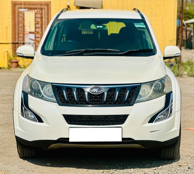 Second-hand 2016 Mahindra XUV500 R W10 FWD for sale in Pune-0