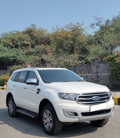 Second-hand 2017 Ford Endeavour 3.2 Titanium AT 4X4 for sale in New Delhi