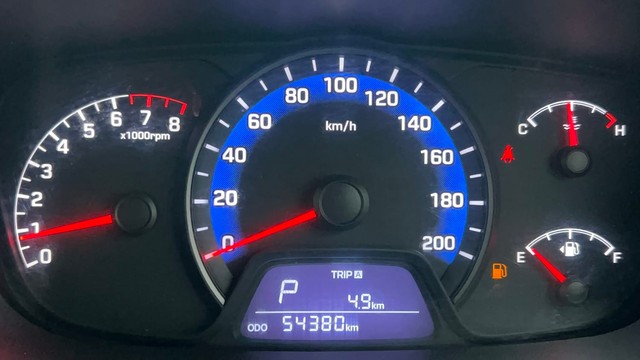 Second-hand 2014 Hyundai Xcent 1.2 Kappa SX Option AT for sale in Chennai-13