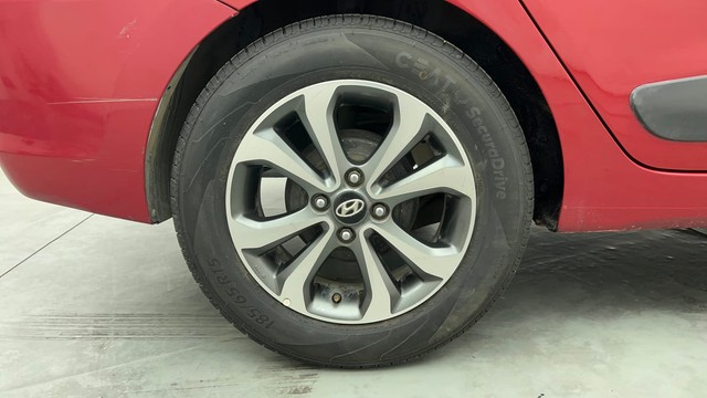 Second-hand 2014 Hyundai Xcent 1.2 Kappa SX Option AT for sale in Chennai-18