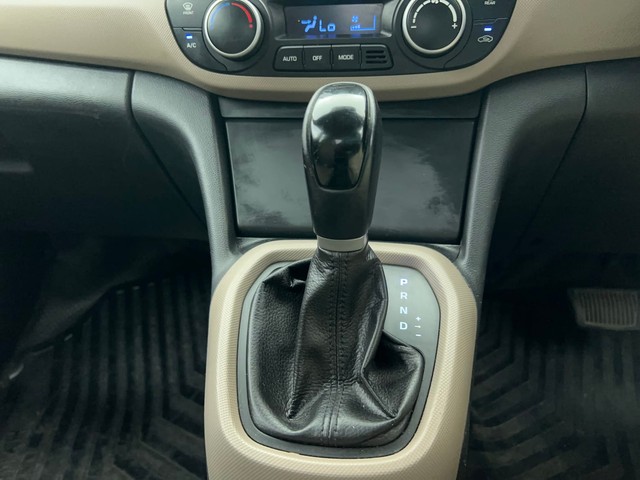 Second-hand 2014 Hyundai Xcent 1.2 Kappa SX Option AT for sale in Chennai-12