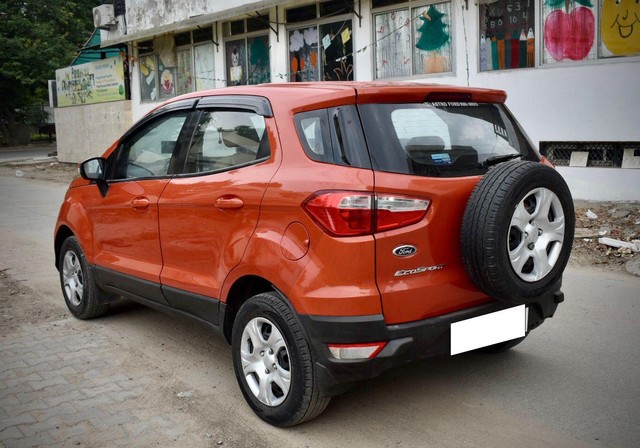 Second-hand 2015 Ford Ecosport 1.5 Ti VCT MT Trend BSIV for sale in Gurgaon-6