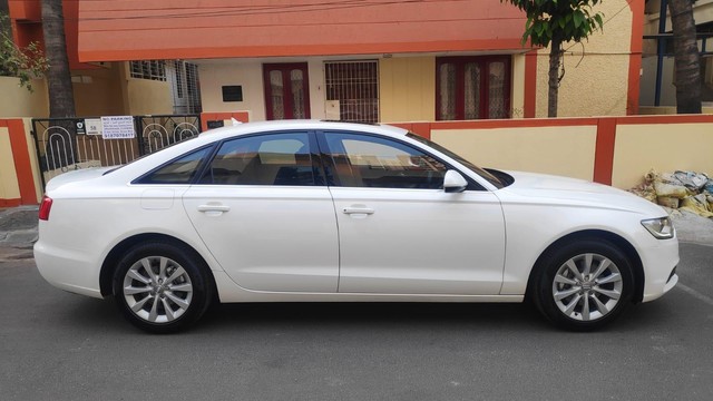 Second-hand 2012 Audi A6 2.0 TDI Premium Plus for sale in Bangalore-5