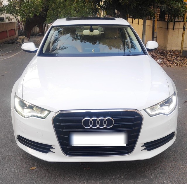 Second-hand 2012 Audi A6 2.0 TDI Premium Plus for sale in Bangalore-2