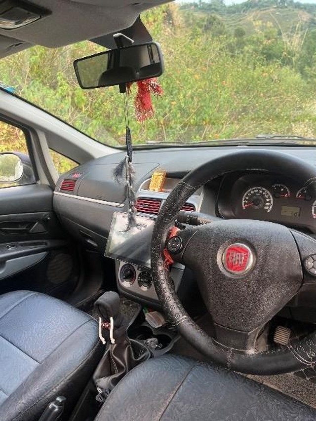 Second-hand 2014 Fiat Grande Punto Active (Diesel) for sale in Mandi-2