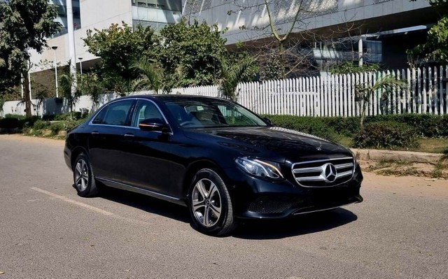 Second-hand 2020 Mercedes-Benz E-Class Exclusive E 200 for sale in New Delhi-17