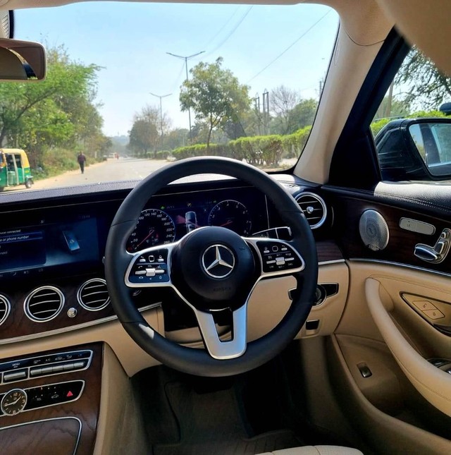 Second-hand 2020 Mercedes-Benz E-Class Exclusive E 200 for sale in New Delhi-7