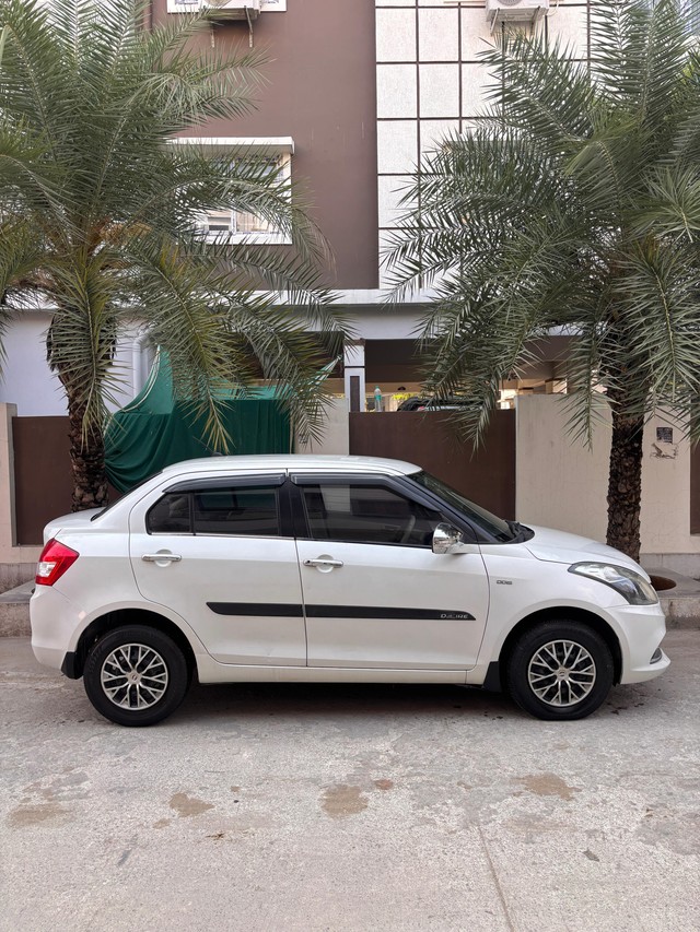 Second-hand 2016 Maruti Suzuki Swift Dzire VDI for sale in Hyderabad-1