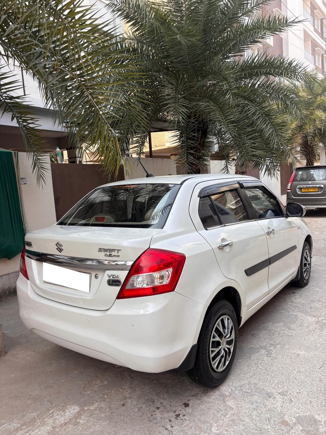 Second-hand 2016 Maruti Suzuki Swift Dzire VDI for sale in Hyderabad-9