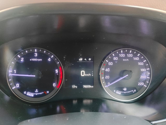 Second-hand 2017 Hyundai i20 Asta 1.4 CRDi for sale in Noida-8