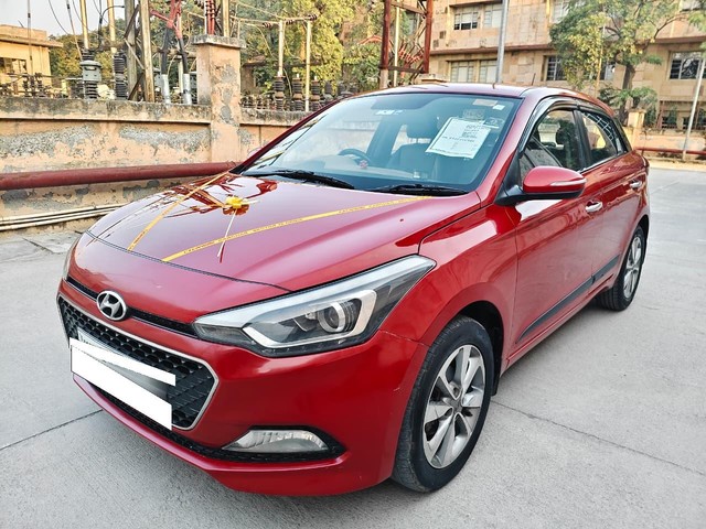 Second-hand 2017 Hyundai i20 Asta 1.4 CRDi for sale in Noida-3