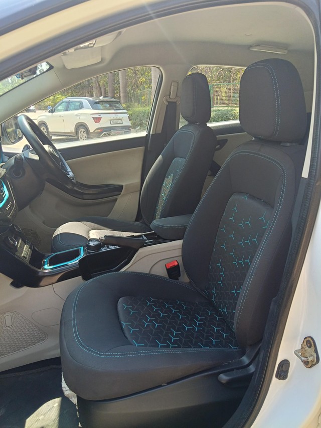 Second-hand 2021 Tata Nexon EV XZ Plus for sale in Thane-9