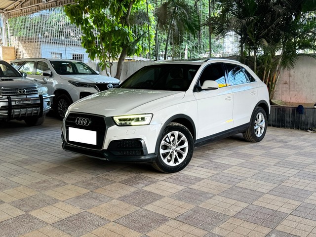 Audi Q3 2.0 TDI Quattro Second-hand 2017 Audi Q3 2.0 TDI Quattro for sale in Hyderabad-2