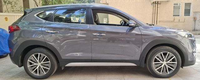 Second-hand 2018 Hyundai Tucson 2.0 Dual VTVT 2WD AT GLS for sale in Mumbai-1