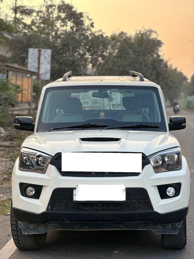 Second-hand 2019 Mahindra Scorpio S5 BSIV for sale in New Delhi-2