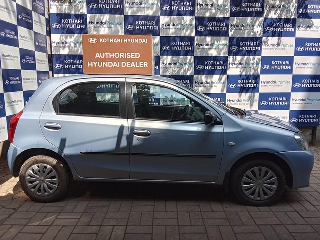 Second-hand 2012 Toyota Etios Liva GD for sale in Pune-1