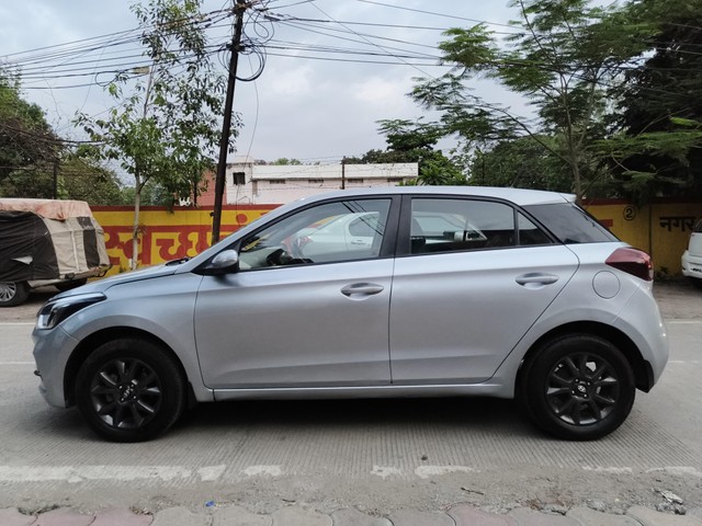 Hyundai i20 Sportz Plus Diesel Second-hand 2019 Hyundai i20 Sportz Plus Diesel for sale in Indore-2