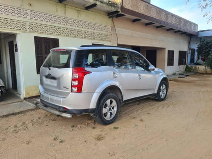 Second-hand 2013 Mahindra XUV500 W8 FWD for sale in Jaipur