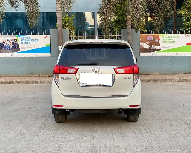 Toyota Innova Crysta 2.8 ZX AT BSIV Second-hand 2018 Toyota Innova Crysta 2.8 ZX AT BSIV for sale in Pune-2