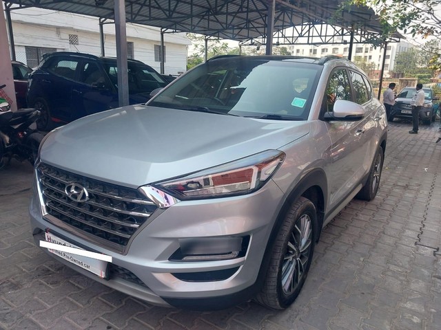 Second-hand 2020 Hyundai Tucson GLS 4WD Diesel AT for sale in Chennai-2