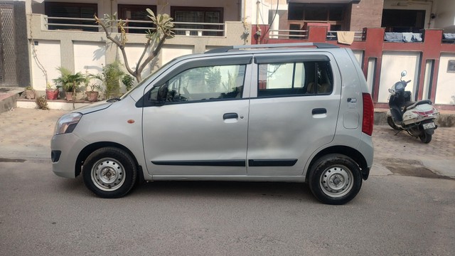 Second-hand 2018 Maruti Suzuki Wagon R LXI CNG for sale in Ghaziabad-6