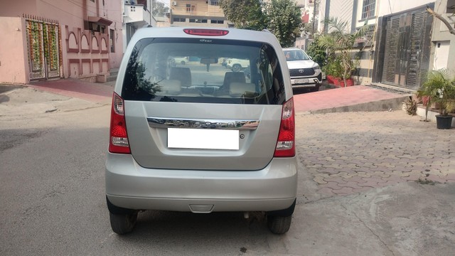 Second-hand 2018 Maruti Suzuki Wagon R LXI CNG for sale in Ghaziabad-2
