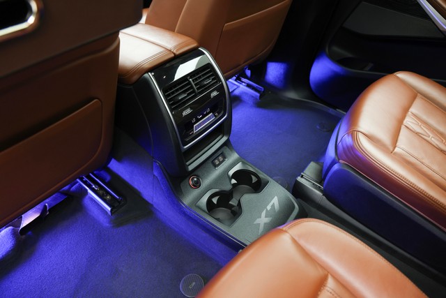 Second-hand 2023 BMW X7 xDrive 40i M Sport for sale in Gurgaon-15