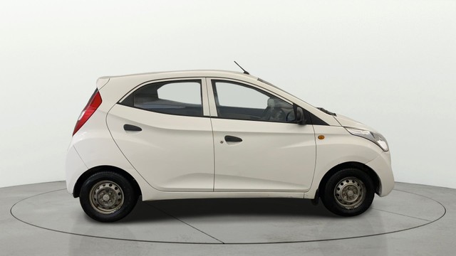 Second-hand 2014 Hyundai EON Era Plus for sale in Greater Noida-12