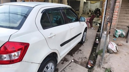 Second-hand 2012 Maruti Suzuki Swift Dzire VXI for sale in Ranchi