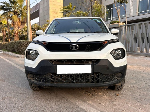 Second-hand 2024 Tata Punch Adventure CNG for sale in New Delhi-2