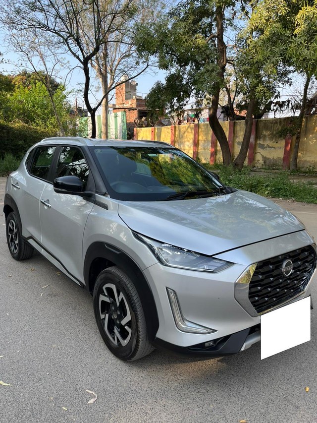 Second-hand 2021 Nissan Magnite Turbo CVT XV Executive BSVI for sale in New Delhi-0