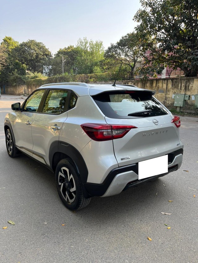 Second-hand 2021 Nissan Magnite Turbo CVT XV Executive BSVI for sale in New Delhi-10
