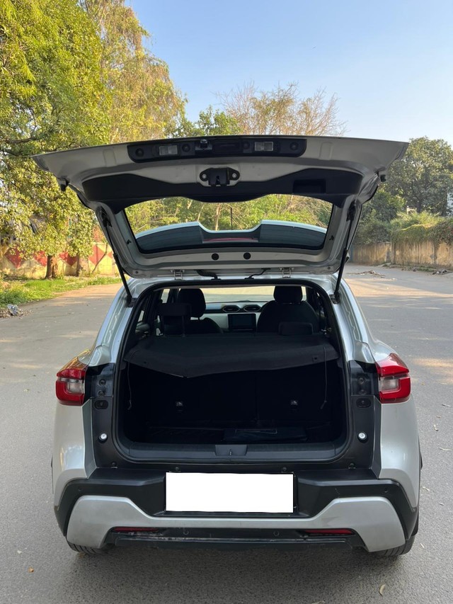 Second-hand 2021 Nissan Magnite Turbo CVT XV Executive BSVI for sale in New Delhi-7