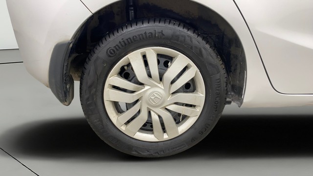 Second-hand 2015 Honda Jazz 1.5 V i DTEC for sale in Chennai-24